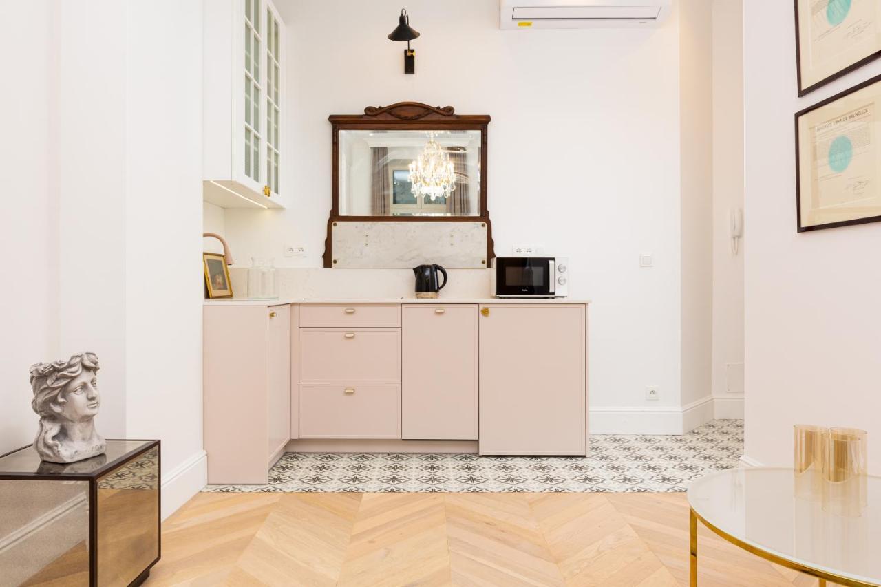 Lux Studio Kamienica Noakowskiego 16 By Noclegi Renters Warszawa Eksteriør bilde